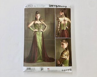 Simplicity 8363, Fantasy Ranger Costume Sewing Pattern (Size R5 14-22)
