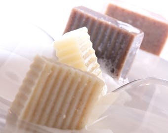 Jabón artesanal vegano en barra elaborado mediante proceso en frío, con aceites esenciales (aprox. 52 oz)