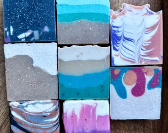 3 Jabones artesanales hechos a mano. Jabones artesanales elaborados mediante el proceso en frío. Set de regalo. Elige tus aromas favoritos.