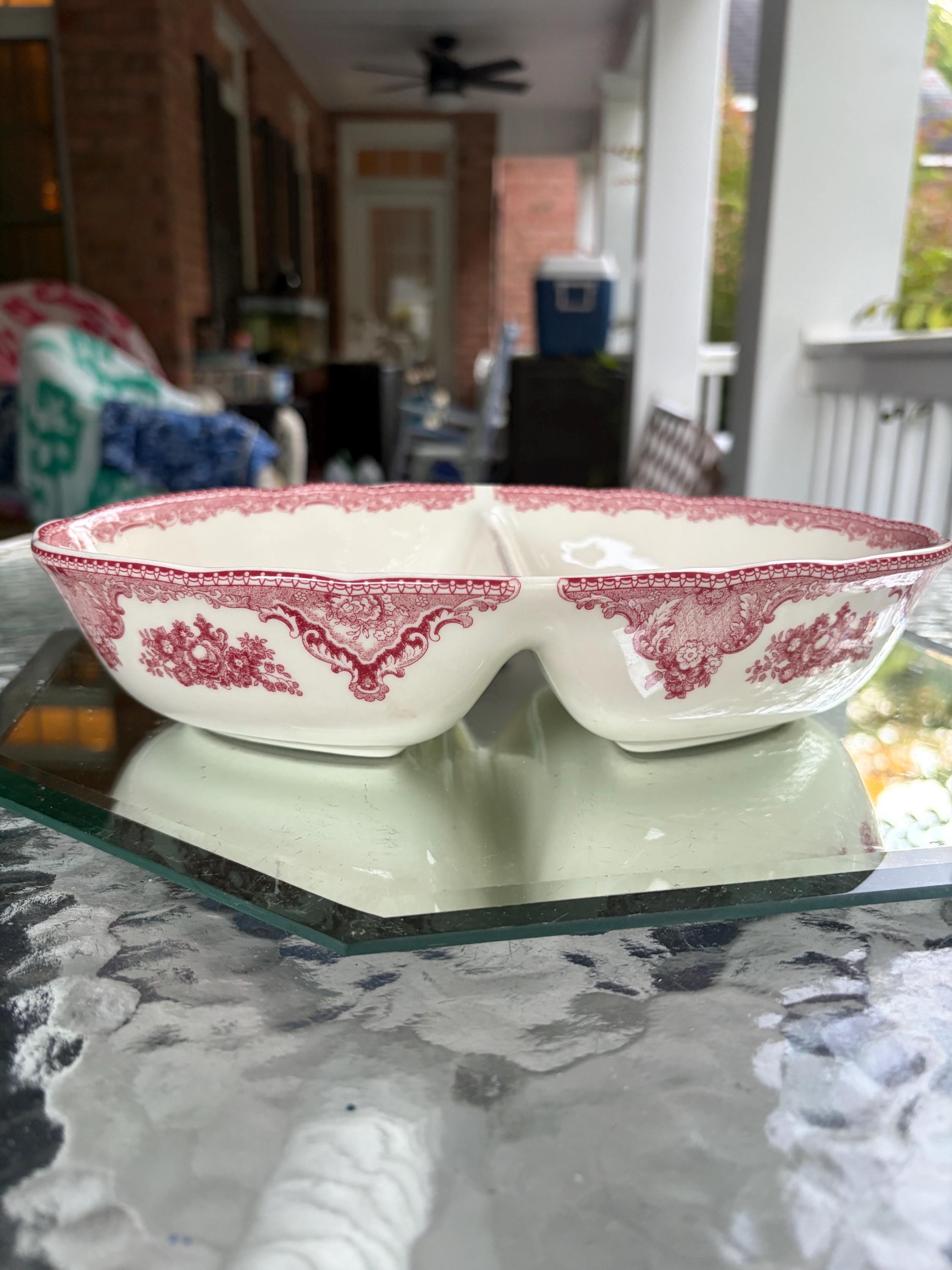 ヴィンテージ　Johnson Bros　サービングボウル　陶器　1900年前半頃 Red and White Johnson Bros England Old British Castles - Etsy