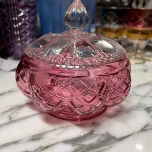 Gorgeous Fenton Cranberry Diamond Optic Melon Quilted Powder Jar, Candy jar