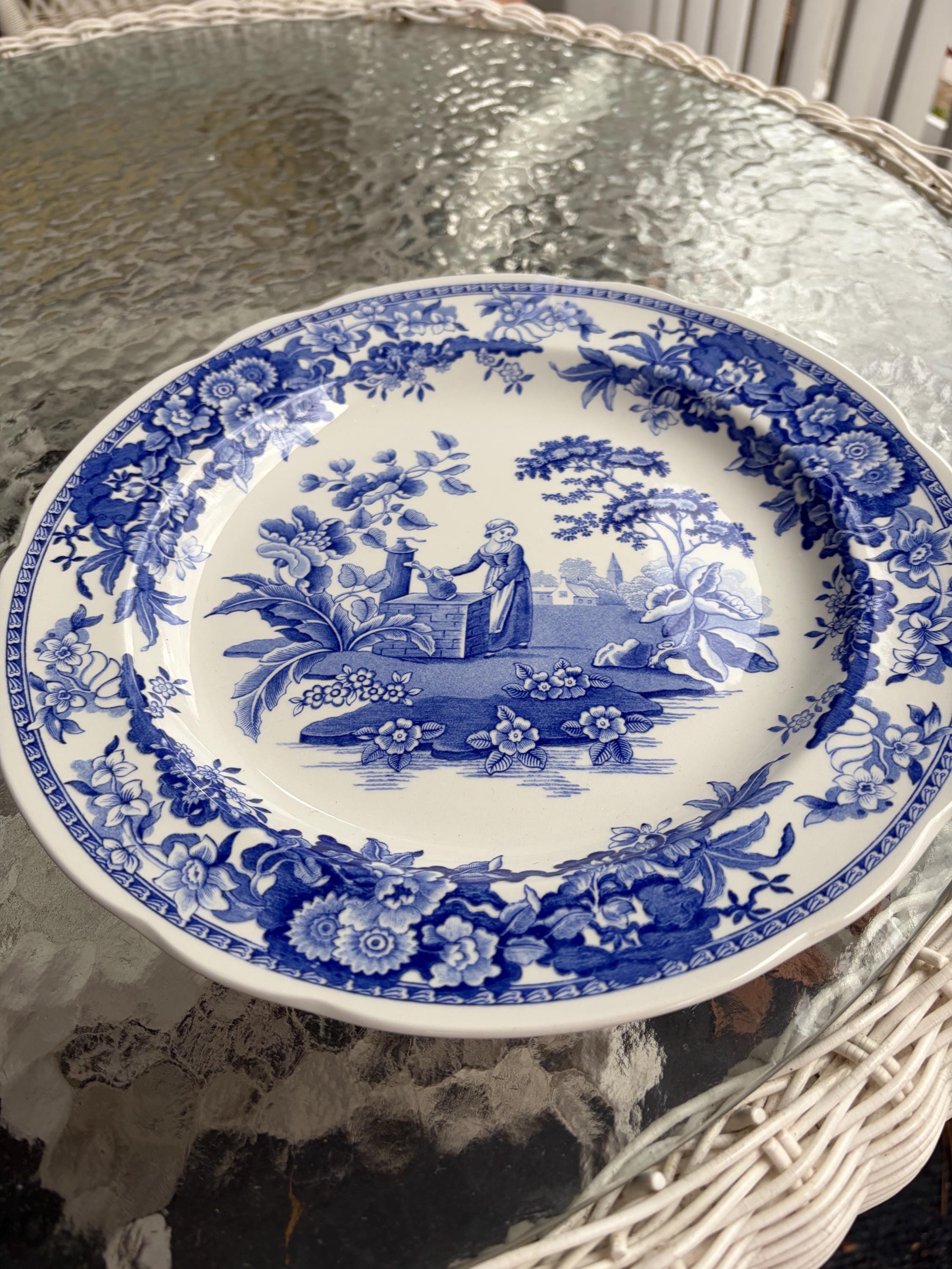 Spode Girl at Well - Etsy