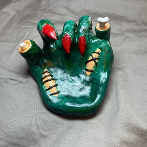 Zombie hand