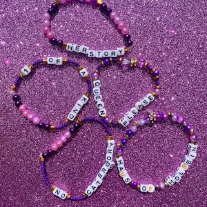 Six the musical-geïnspireerde merchandise Vriendschapsstijl kralenarmbanden muziektheatercadeau