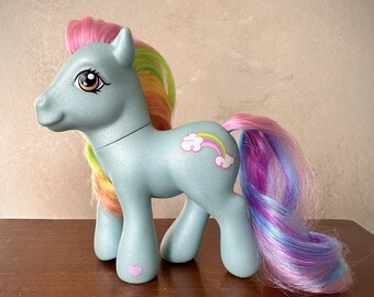 My Little Pony. 2019 Rainbow Dash. Reissue Rainbow Dash.Anniversary Edition. Rainbow Dash