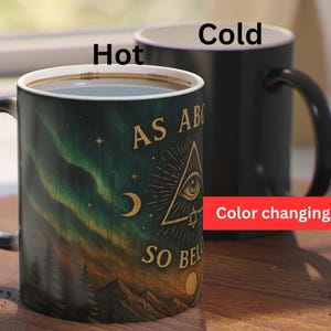 Nordlichter Magie Tasse - wie oben so unten, Astrologie Tasse, Bergkunst, spirituelles Geschenk, einzigartiges Küchendekor, himmlisches Trinkgeschirr