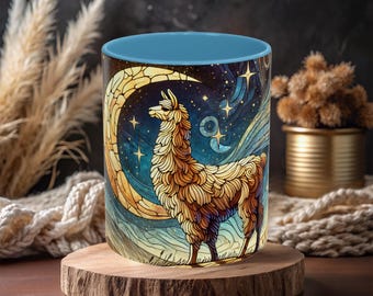 Caneca de café com lhama celestial: design místico de noite estrelada