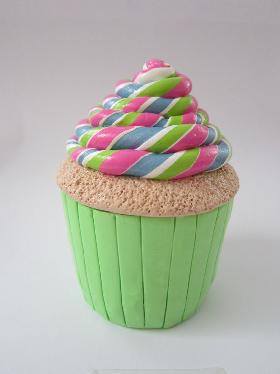 Items similar to Rainbow Swirl Cupcake Jewelry Box Mix and Match on Etsy