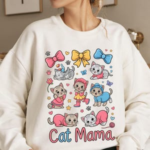 Adorable y linda camiseta de mamá gata con gráficos de gatitos pastel / Regalo caprichoso para amantes de los gatos / Sudadera con arte de gato pastel suave para mamá
