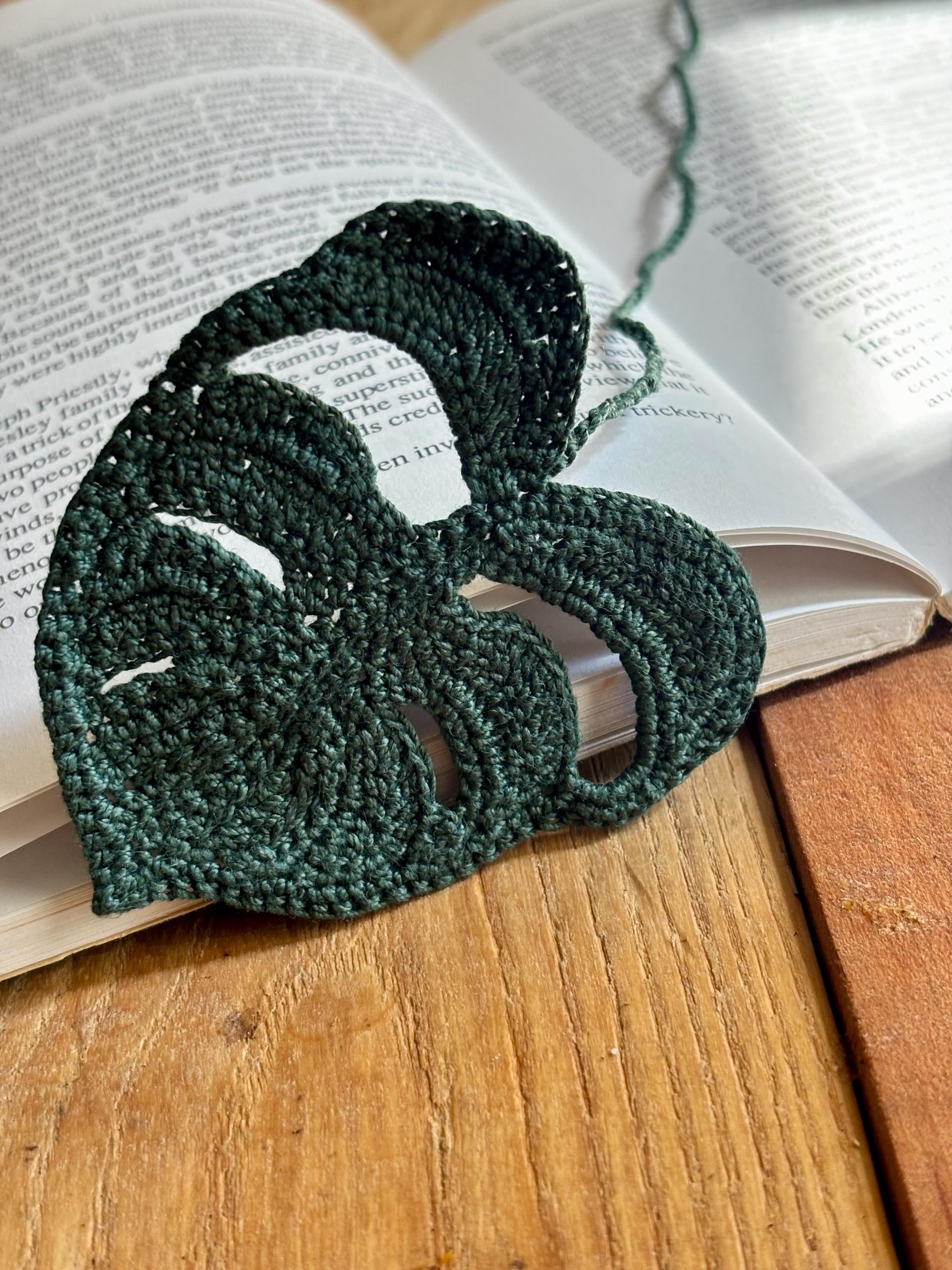 Monstera Leaf Crochet Bookmark