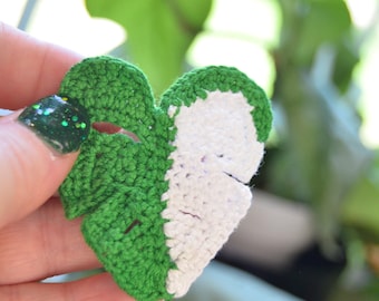 Handmade bookmark crochet monstera handcrafted houseplant leaf book lovers gift page marker for nature enthusiasts green plant