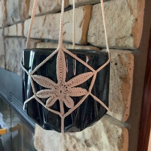 Crochet Plant Hanger, Hemp Pot Leaf for Your Pot of Leaves, nature and indoor plant enthusiasts,  plant sling, hanging pot gift