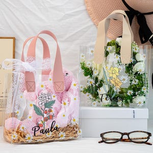 Aangepaste bloemenmeisje cadeauzakje met lint,transparante cadeauzakje voor bloemenmeisje met naam,aangepaste madeliefje tas voor bloemenmeisjes, bruidsmeisjesvoorstel