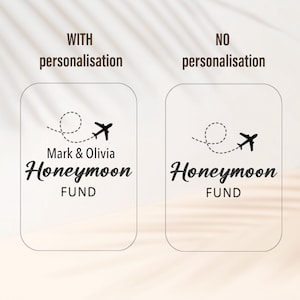 K&ouml;nnte beinhalten: Zwei wei&szlig;e Karten mit einem schwarzen Flugzeug und einem gestrichelten Linien-Design. Die Karte links zeigt "Mark & Olivia Honeymoon Fund". Die Karte rechts zeigt "Honeymoon Fund".