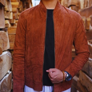 Men&#39;s Lambskin TAN Brown Suede Leather Jacket |Slim Fit TRUCKER Style Suede Jacket| Cowboy Suede Jacket With Pocket | Suede jacket Halloween