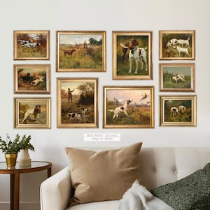 Pode incluir: Uma coleção de nove pinturas emolduradas que retratam cães de caça em várias poses. As pinturas estão todas em molduras douradas e estão dispostas em uma grade em uma parede branca. As pinturas estão todas em um estilo semelhante e apresentam representações realistas dos cães.