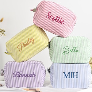 Personalisierte Leder bestickte Make-up-Tasche, Kosmetiktasche mit großer Kapazität, Brautjungfer Geschenke, Muttertagsgeschenk, Make-up-Veranstalter