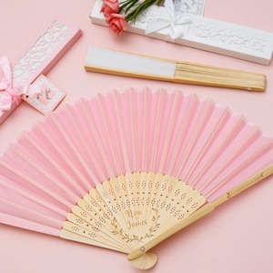 Personalized Silk Fan With Gift Box,Personalised Wedding Fans,Custom Wedding Favors,Wedding Hand Fan,Personalized Engraved Fans
