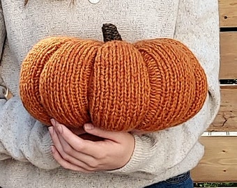 Knitting Pattern - Big Stuffed Pumpkins, 3 sizes, 9&quot; 11&quot; 13&quot; diameter