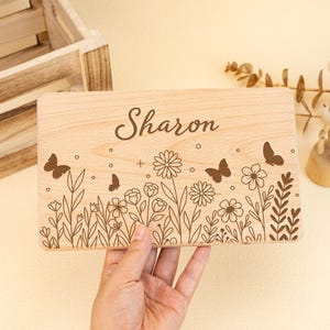 Frühstücksbrett - Frühstücksbrett - Geburtstagsgeschenk - Einweihungsgeschenk - Weihnachtsgeschenk - Holzbrett - Schneidebrett - Babygeschenk - Snackbrett