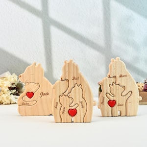 Custom Wooden Bear Family Puzzle,Perfect Christmas Gift for Family,Personalized Engraved Family Name Puzzle,Cute Family Wooden Carved Puzzle