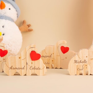 Engraved Wood Elephant Family Puzzle, Family Plaque, Elephant Keepsake Gift, Elephant Gift with Names Decor, Christmas Gifts from Grandkids