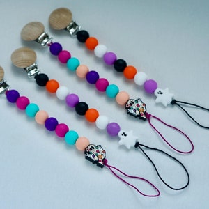 Halloween Pacifier Clip/ Ghost Pacifier Clip/ Newborn Pacifier Clip/ Baby Shower Gift/ Pacifier Holder/Baby Pacifier Clip/Girl Pacifier Clip