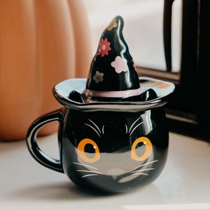 Halloween Summerween Retro 60s Style Cat Mug | Autumn Spooky Creepy Home Decor Gift