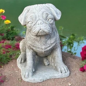 Pug puppy on base Backyard dog figurine Beton pet memorial Pug home decor Detailed pug dog sculpture Pet garden art Cement dog grave statue