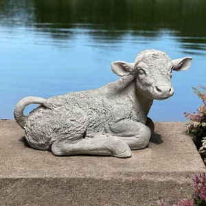 Lawn cow decoration Cow concrete art Sitting cow statue Farm animal yard sculpture Stone cow ornament Garden animal figure Beton cow decor