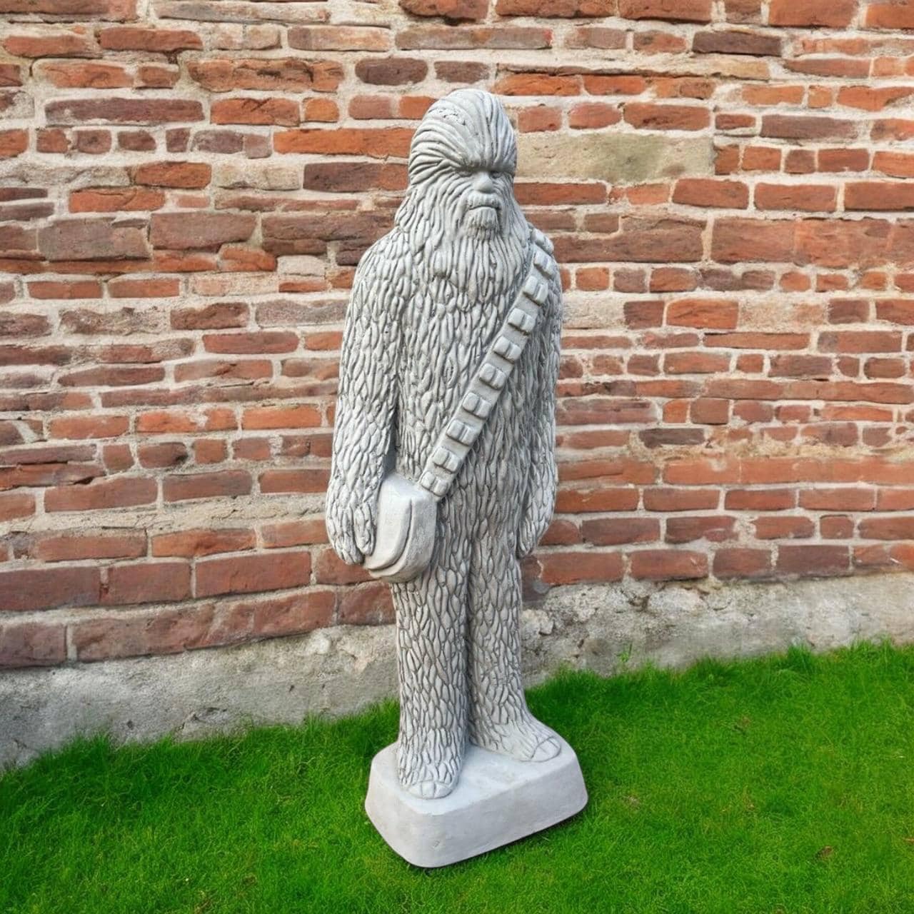 Garden chewbacca statue, Lawn yeti design, Beton chewbacca ornament, Concrete bigfoot decor, Stone chewbacca art, Outdoor yeti sculpture
