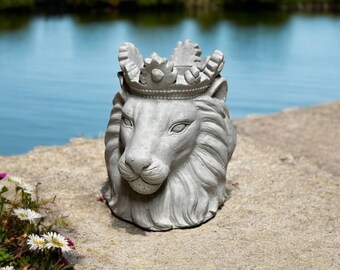 Lion head figurine Concrete flower pot Lion planter Outdoor decoration Stone plant pot Yard decor Lion sculpture