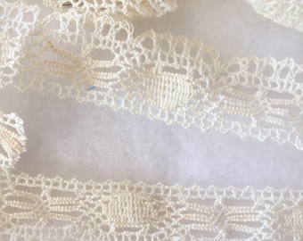 Cream Lace - 1" flat cotton lace - 4+yards