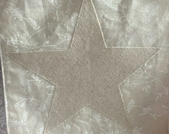 Miniature Quilt Star Americana Dollhouse Neutral quilt 1:12 scale