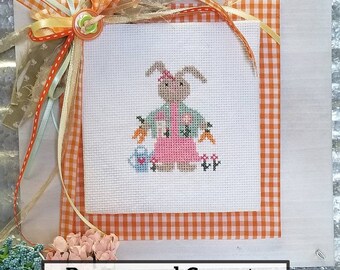 Cross Stitch pattern Bunny and Carrots  digital download