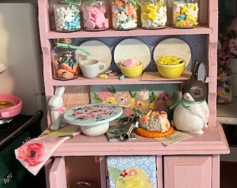 Spring China Hutch with Accessories Dollhouse 1:12 scale