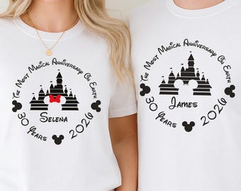 Disney verjaardag shirt, Mickey Minnie paar sweatshirt, aangepaste magische jaren T-shirt, Magic Kingdom familie-uitstapje trui, getrouwd sinds Tees