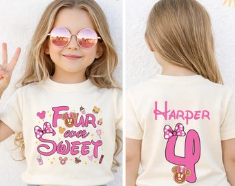 Minnie vierter Geburtstag Shirt, Disney vier überhaupt süßes T-Shirt, Maus Kundenspezifisches Geburtstagskind Sweatshirt, Disneyland 4.Geburtstagsfeier Geschenk