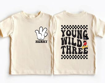 Camiseta de Mickey Young Wild para el tercer cumpleaños, camiseta de Disney para el tercer cumpleaños, sudadera de regalo para niños, camiseta con nombre para el tercer cumpleaños