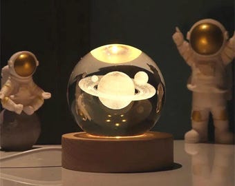 Lámpara de bola de cristal de Saturno personalizada, luz nocturna del sistema solar
