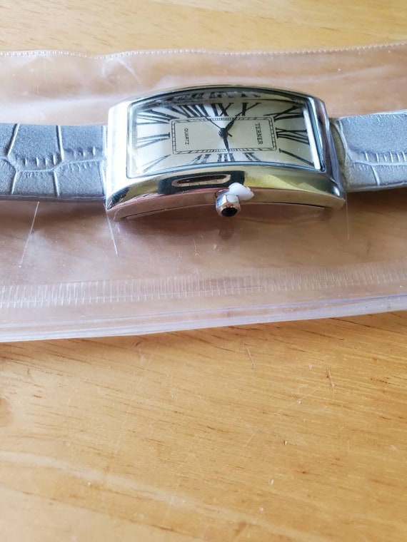 NIP Terner Quartz wrist watch, grey band , Bijoux… - image 3