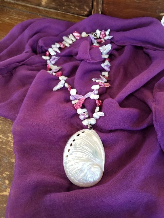 Handmade, seashell, cream, purple, pink, necklace - image 4