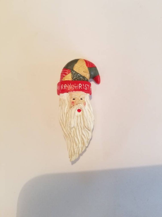 Vintage, folk art, Santa, Christmas pin - image 3