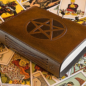 A6 Standard Size, Leather Bound Journal, Pentagram Book of Shadows, Pentacle Grimoire, Brown Leather Witchcraft Journal, Personalized Diary.