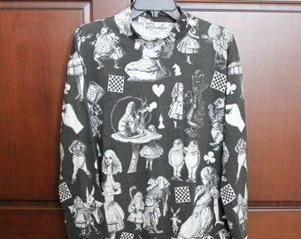 Vintage Alice in Wonderland Graphic Print Pullover Shirt, Mock Neck, Long Sleeve, 1990s, USA