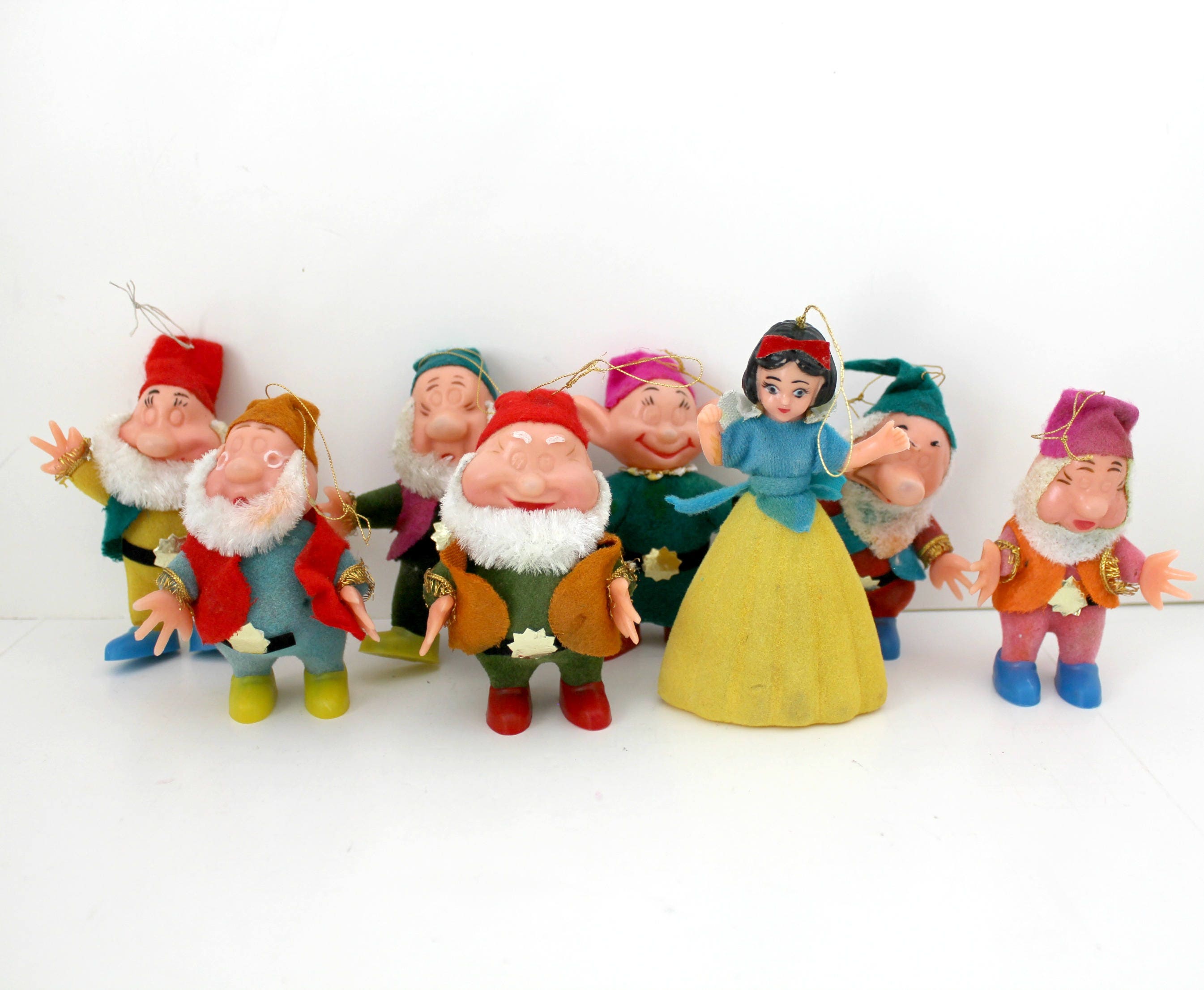 jim shore snow white and the seven dwarfs ornaments