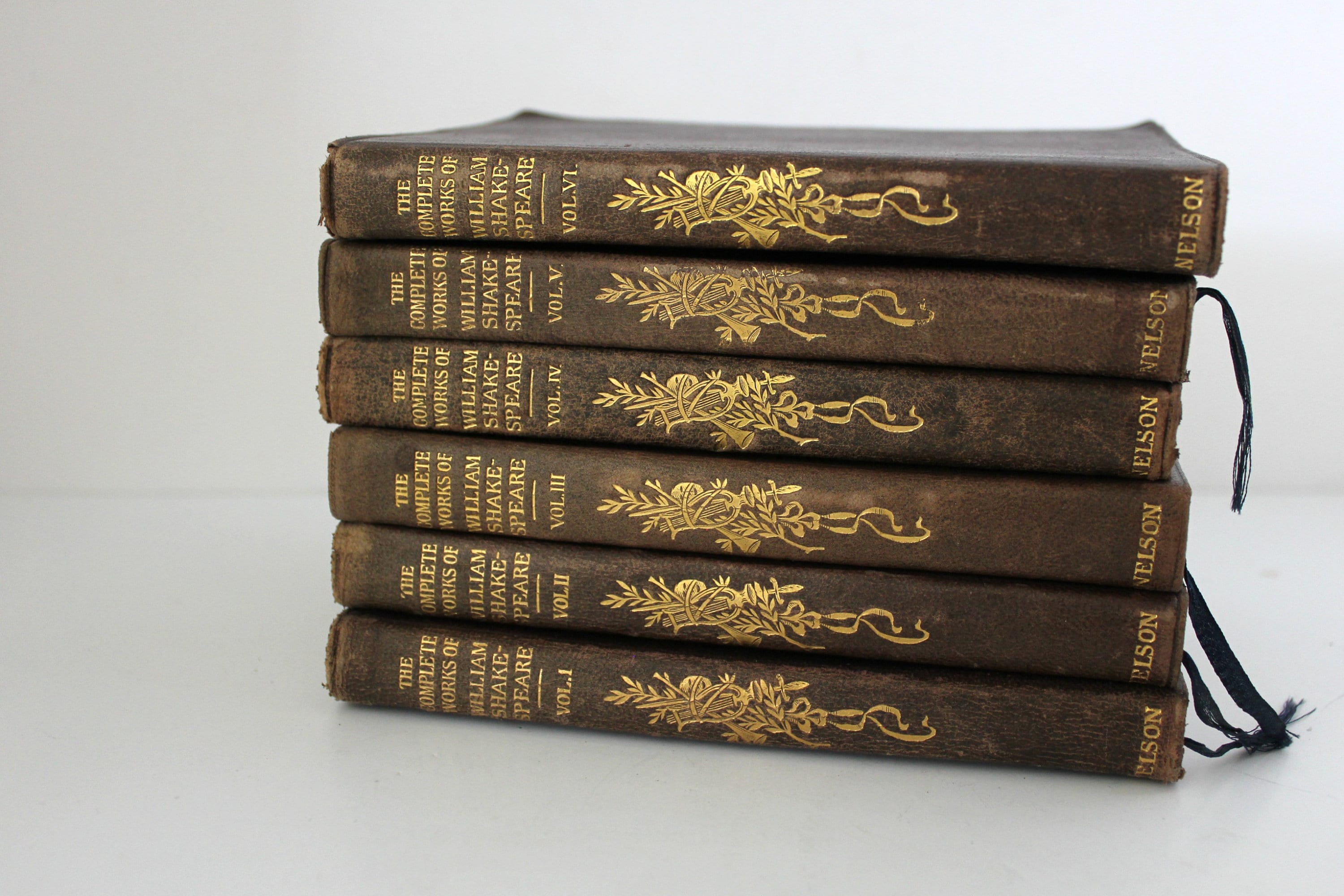 Antique Complete Works of Shakespeare Set of 6 Leather Bound Books
