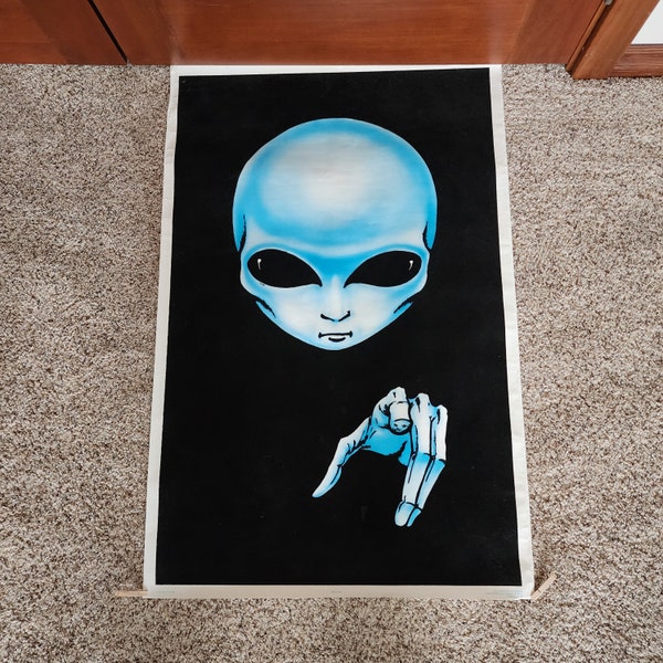 1996 Alien Blacklight Poster, Black Light, Fuzzy, Velvet