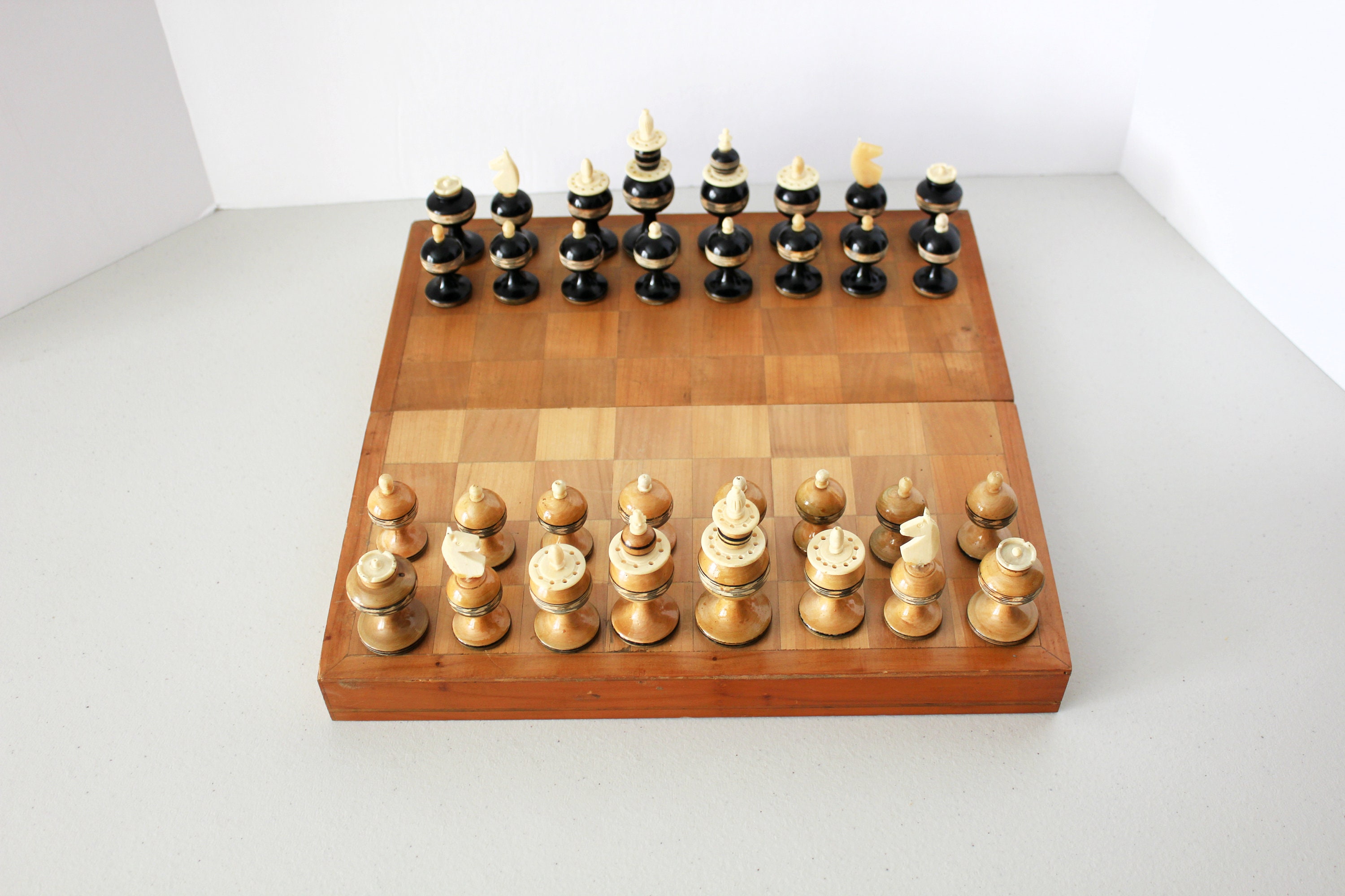 Vintage Bone Wood Chess Set in Wooden Box, Mexican Folk Art, Mexico