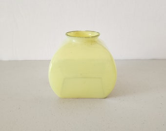 1920s Vaseline Uranium Glass Lamp Shade Chandelier, Antique, Yellow